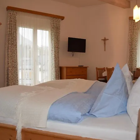 Guest house Fruehstueckspension Josefinum Bad Aussee