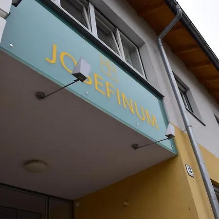 Fruehstueckspension Josefinum 招待所 *