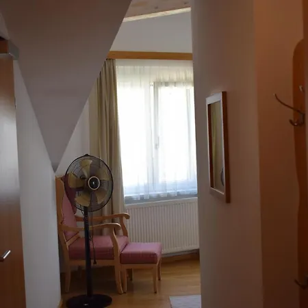 Fruehstueckspension Josefinum 招待所