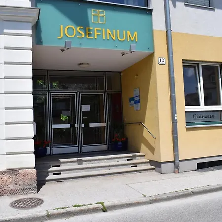 Fruehstueckspension Josefinum *