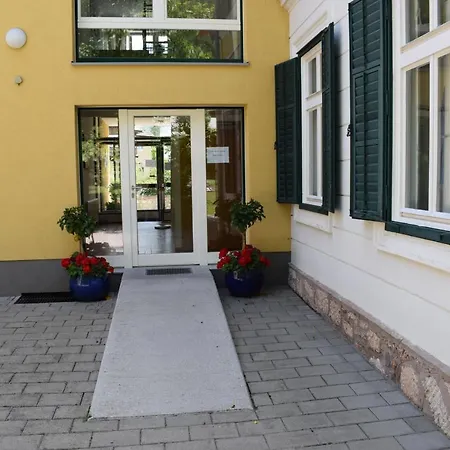 Fruehstueckspension Josefinum * Bad Aussee