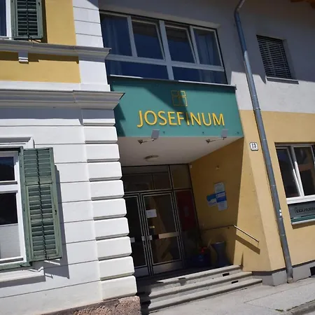 Fruehstueckspension Josefinum Affittacamere *