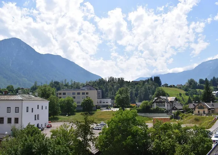 Fruehstueckspension Josefinum בית הארחה