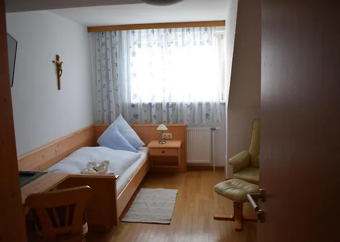 בית הארחה Fruehstueckspension Josefinum באד אאוסי